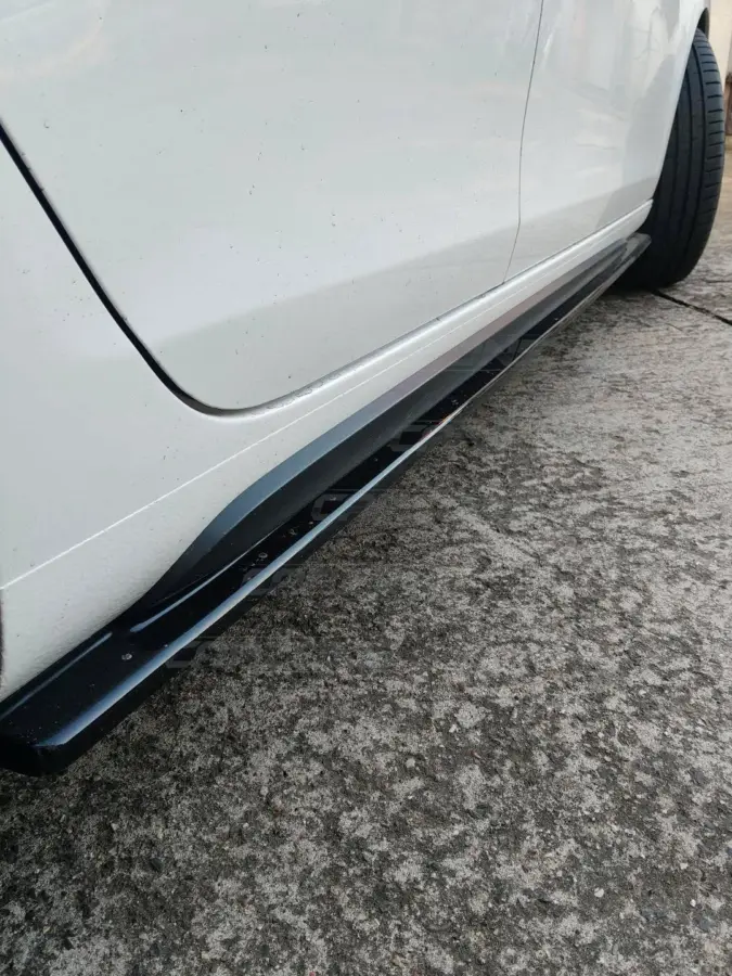 VW GOLF 6 GTI — zdjęcie 2 z 4