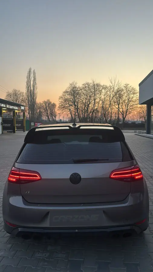 VW GOLF 7 R — zdjęcie 2 z 2